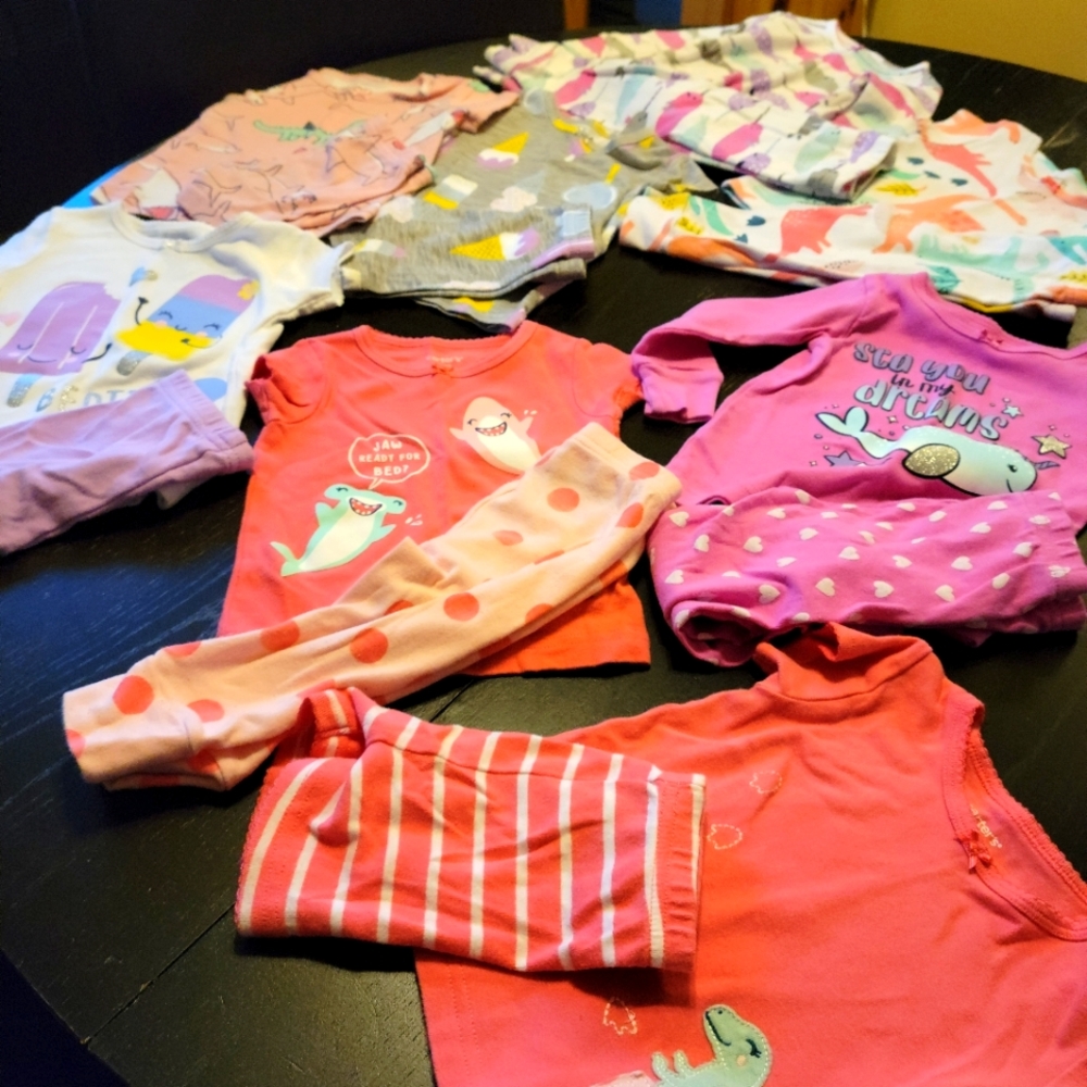 BABY GIRL 👶 BOUNDLE 9 Sets $6 W BOUNDLE